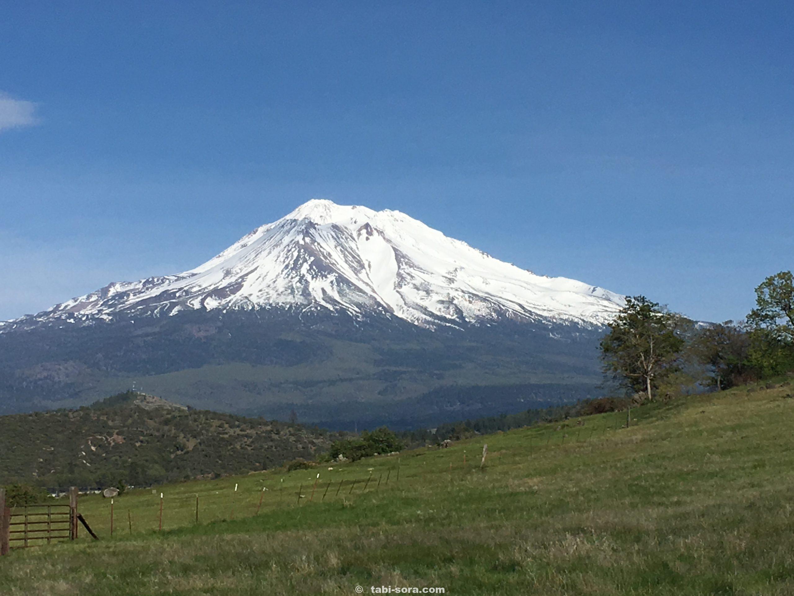 シャスタ山
