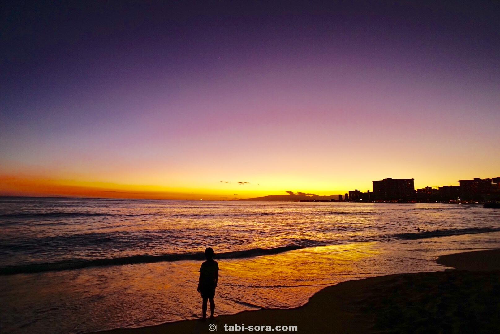 ワイキキの夕暮れ