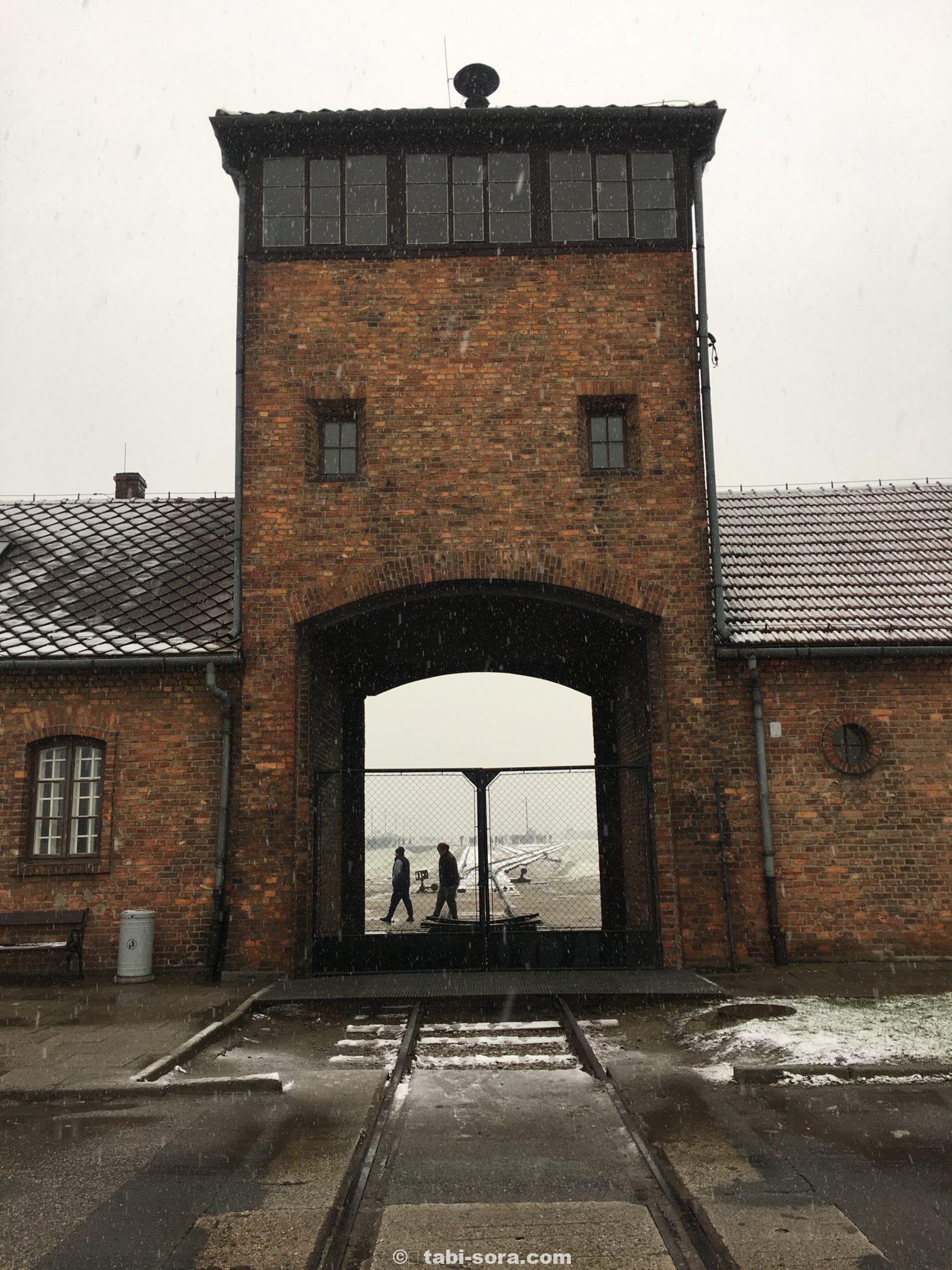 負の世界遺産。ポーランド、アウシュビッツ=ビルケナウ強制収容所の衝撃