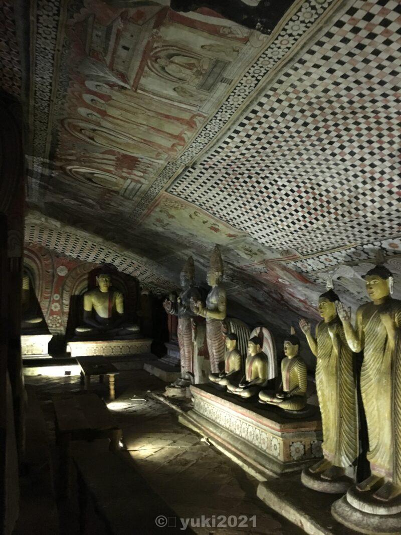 石窟寺院室内の壁画